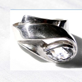 JOALHERIA DE AUTOR: Laço